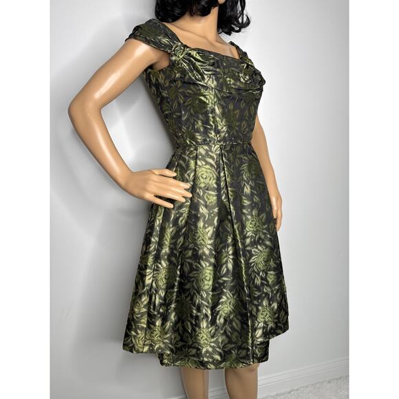 Vintage 1950s Olive Gold Brocade Cocktail Dress with Boned Bodice XS - Picture 17 of 17